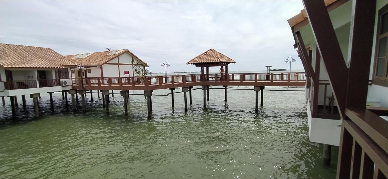 Port Dickson Private Unit Chalet מראה חיצוני תמונה