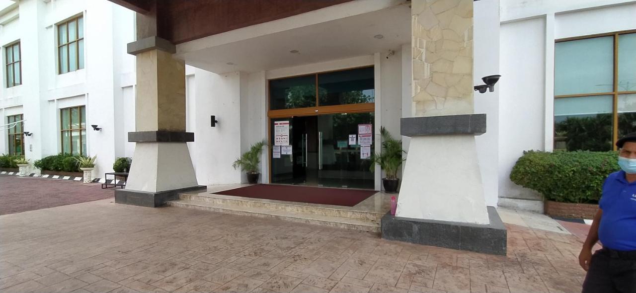 Port Dickson Private Unit Chalet מראה חיצוני תמונה